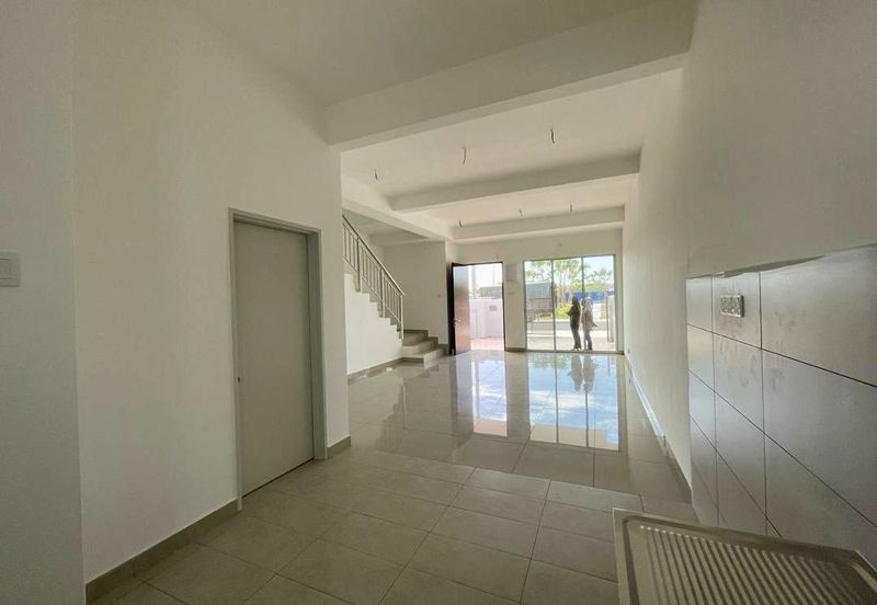 Double Storey Terrace Pahse 4B1, Saujana KLIA Primrose 