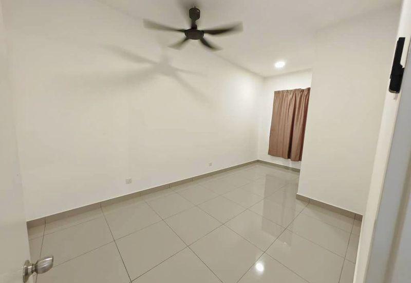 Double Storey Terrace Pahse 4B1, Saujana KLIA Primrose 