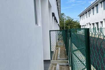 Double Storey Terrace Pahse 4B1, Saujana KLIA Primrose 