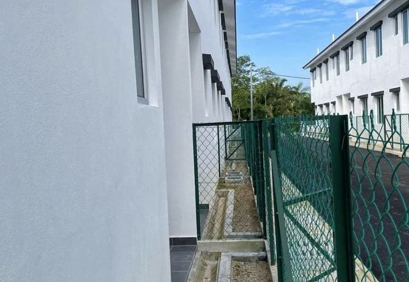 Double Storey Terrace Pahse 4B1, Saujana KLIA Primrose 