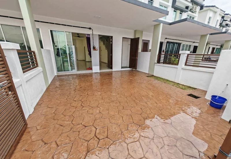 Double Storey Terrace Pahse 4B1, Saujana KLIA Primrose 