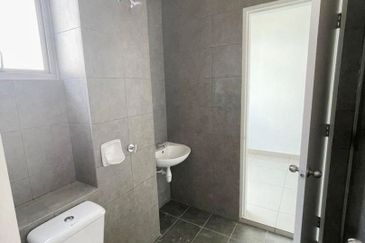 Double Storey Terrace Pahse 4B1, Saujana KLIA Primrose 