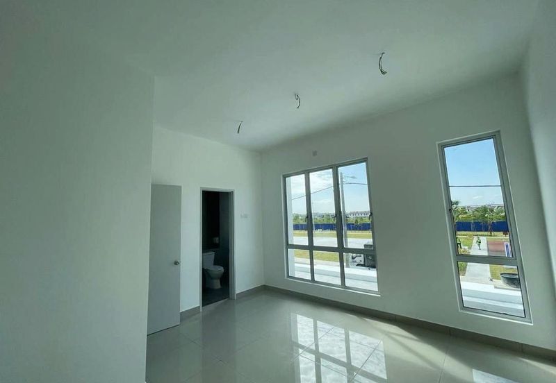 Double Storey Terrace Pahse 4B1, Saujana KLIA Primrose 