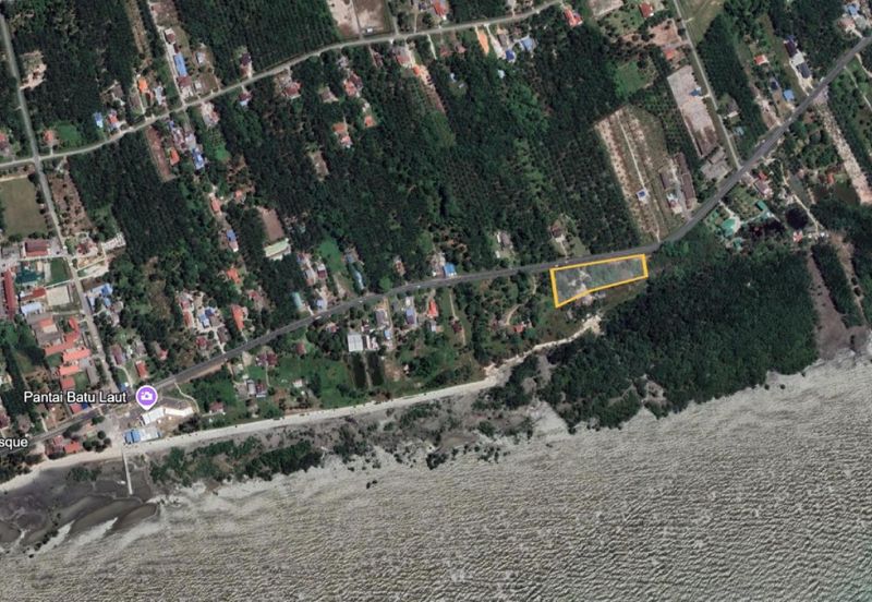 1.9 Ekar Tanah Pertanian Tepi Pantai Batu Laut 