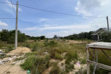 CORNER Tanah Lot Banglo 
