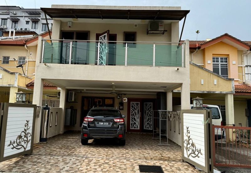 RENOVATED Double Storey Terrace 