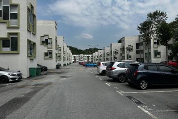 Ground Floor Citra Residency 