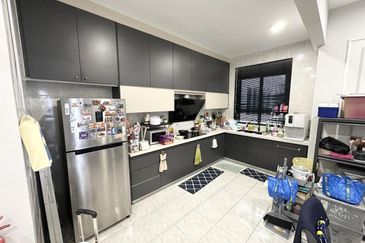 Residensi Idaman Abadi