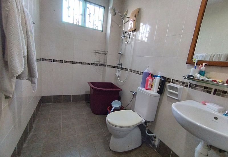 RENOVATED Double Storey Terrace 