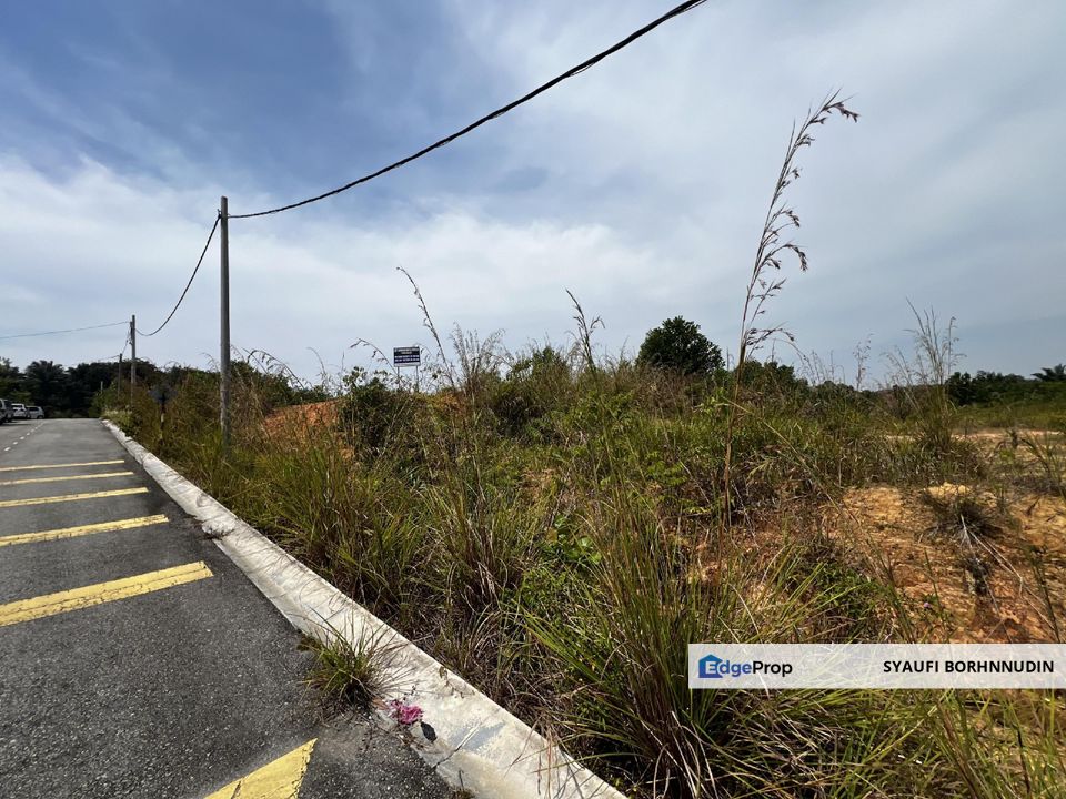 MURAH Tanah Lot Banglo Kg Labu Lanjut Sepang , Selangor, Sepang