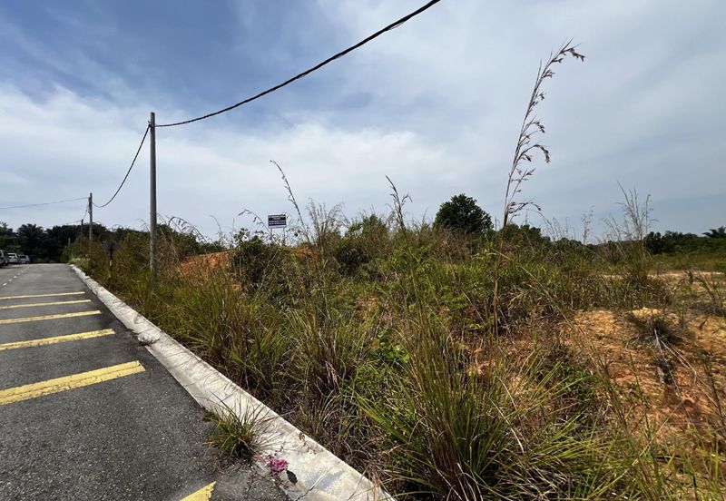 MURAH Tanah Lot Banglo Kg Labu Lanjut Sepang 