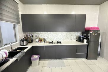 Residensi Idaman Abadi