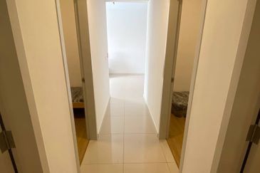 CHEASPEST FULLY FURNISHED Sensory Residence Southville City 