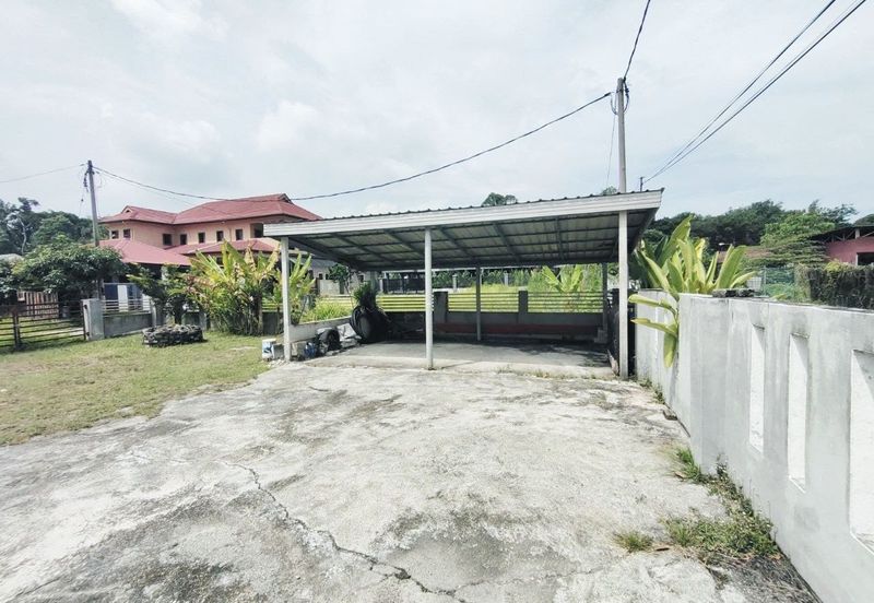 Kampung Kuang