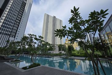 Corner Unit The Alix Residence Dutamas Mont Kiara 