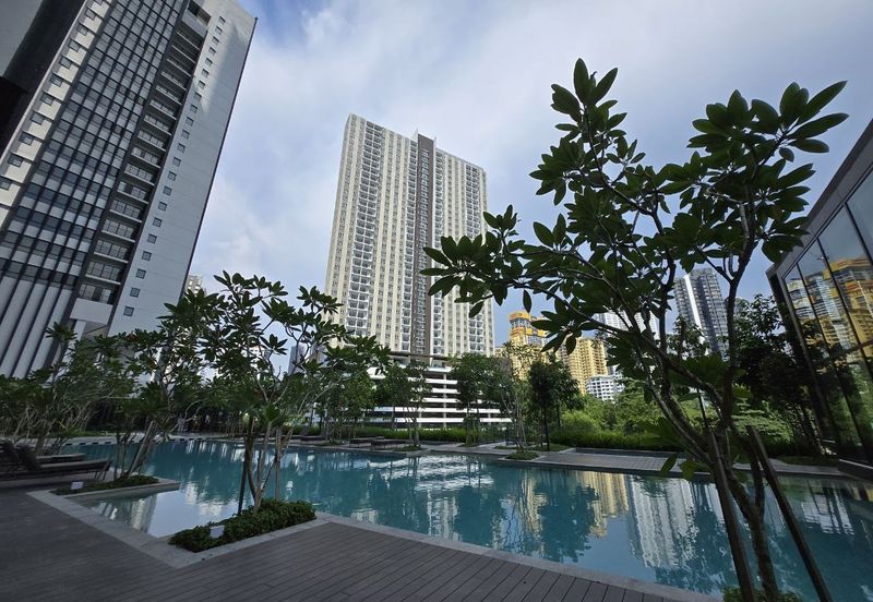 Corner Unit The Alix Residence Dutamas Mont Kiara 