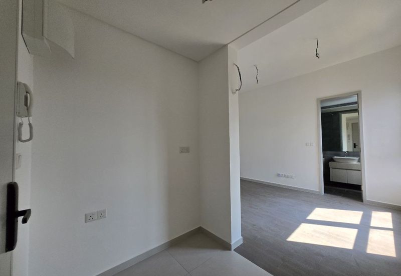 Corner Unit The Alix Residence Dutamas Mont Kiara 