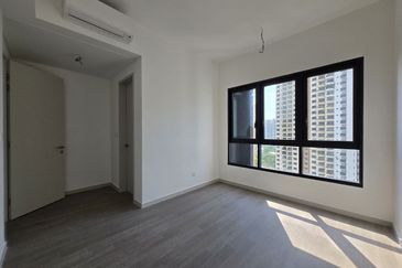 Corner Unit The Alix Residence Dutamas Mont Kiara 