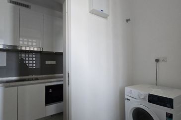 Corner Unit The Alix Residence Dutamas Mont Kiara 