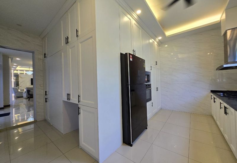 Nice renovated unit Semi D House Grandezza Eco Santuari 