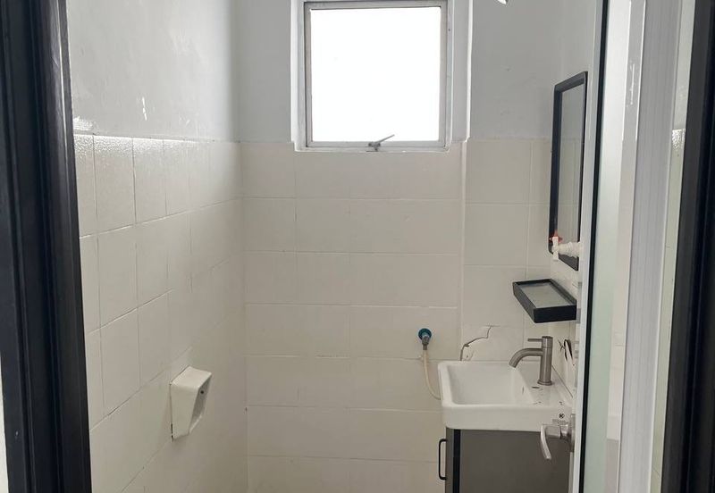 3 Storey Shop Office 