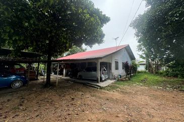 0.9 Ekar Tanah Pertanian Kg merbau Sempak Sg buloh