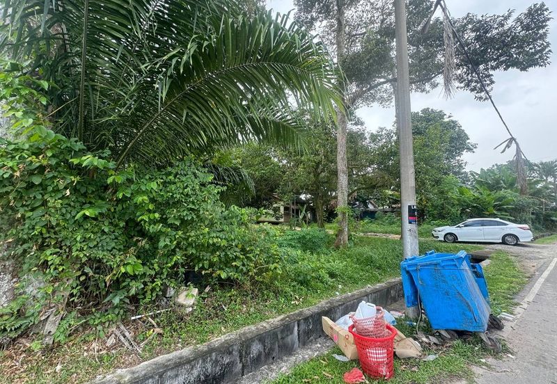 0.9 Ekar Tanah Pertanian Kg merbau Sempak Sg buloh
