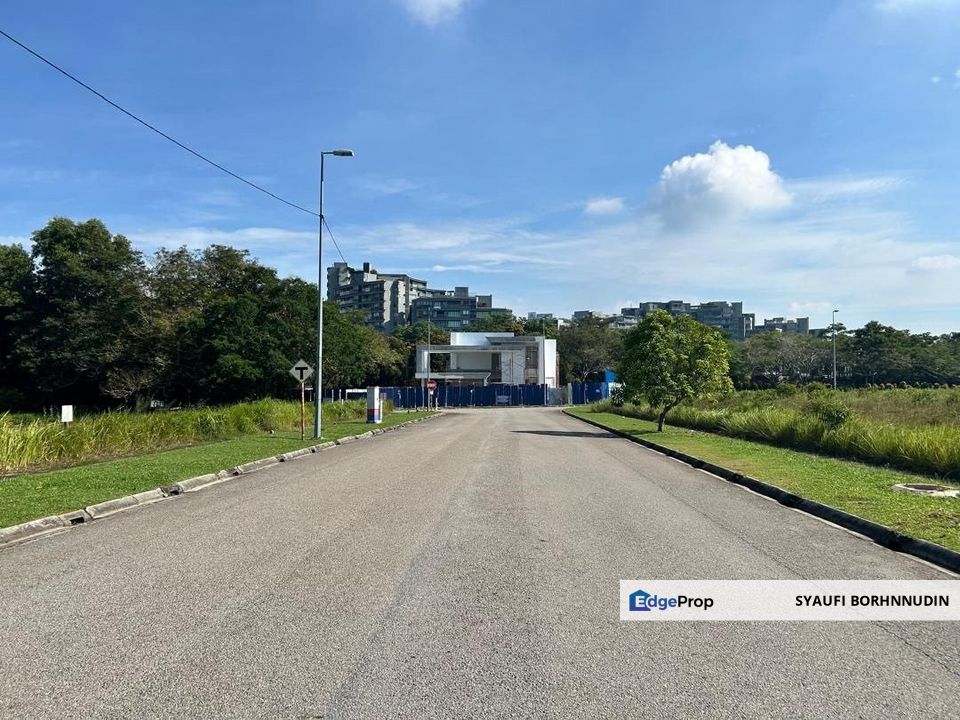 Mansion Plot Perdana Lakeview West Cyberjaya , Selangor, Cyberjaya
