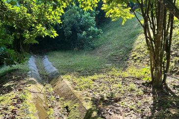 Freehold Bungalow Lot Saujana Impian Golf Club