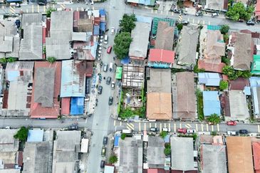 Bungalow Lot Keramat 