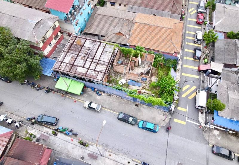 Bungalow Lot Keramat 