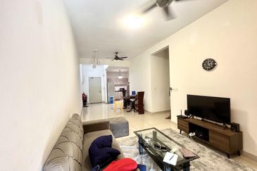 BIG UNIT Skyvilla D’Island Condominium Puchong 