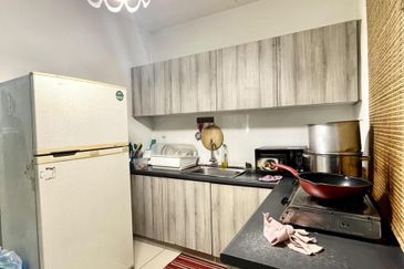 BIG UNIT Skyvilla D’Island Condominium Puchong 