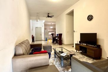 BIG UNIT Skyvilla D’Island Condominium Puchong 