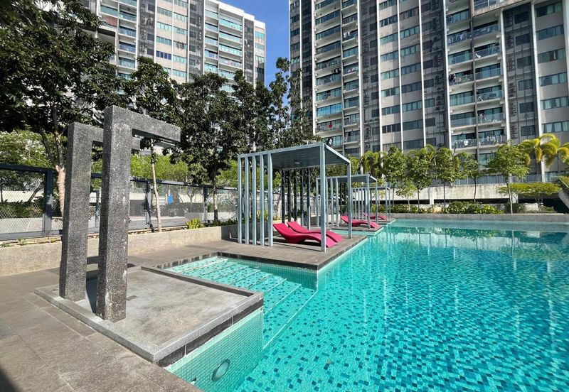 BIG UNIT Skyvilla D’Island Condominium Puchong 