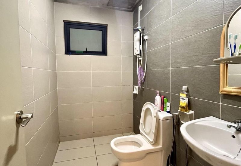 BIG UNIT Skyvilla D’Island Condominium Puchong 