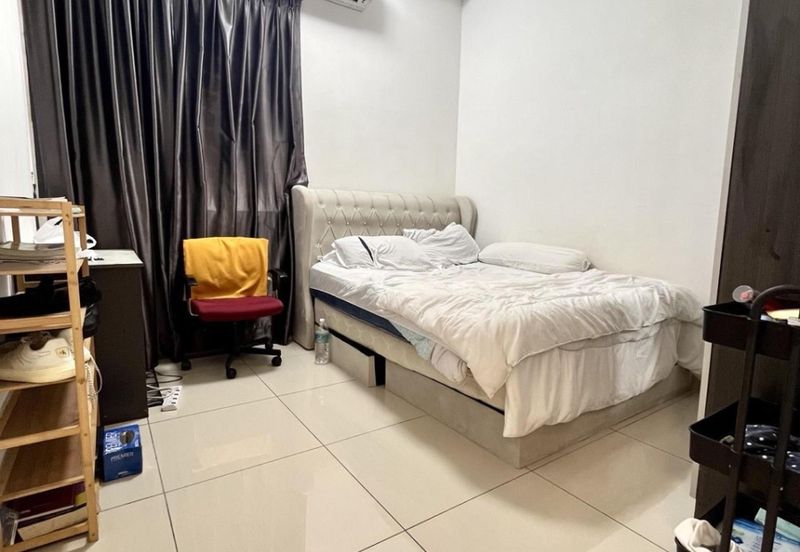 BIG UNIT Skyvilla D’Island Condominium Puchong 