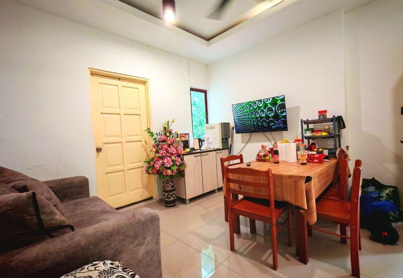 Fully Extended Double Storey Semi D Taman Lestari Perdana Seri Kembangan 