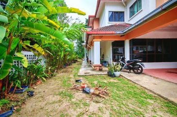 Fully Extended Double Storey Semi D Taman Lestari Perdana Seri Kembangan 