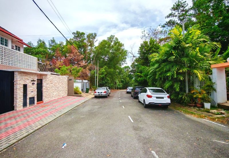 Fully Extended Double Storey Semi D Taman Lestari Perdana Seri Kembangan 