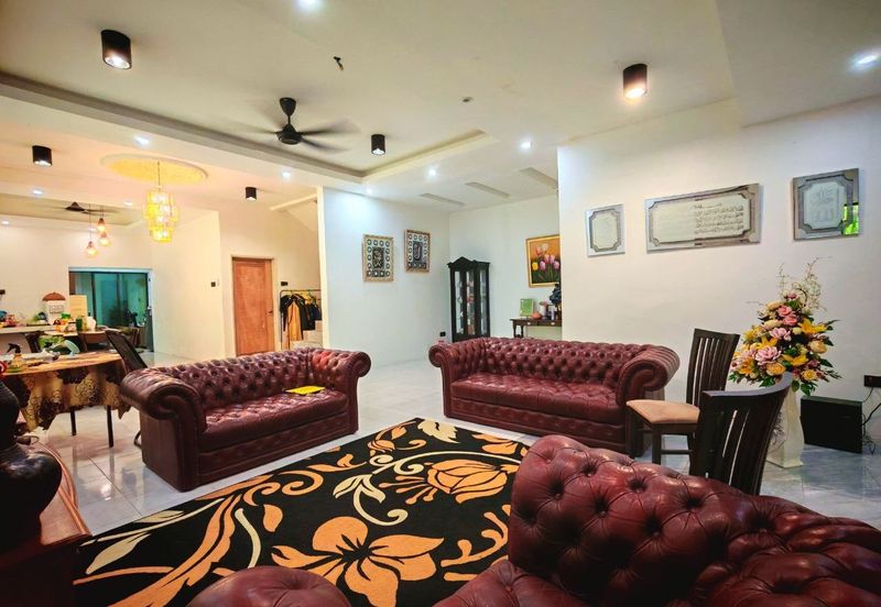 Fully Extended Double Storey Semi D Taman Lestari Perdana Seri Kembangan 