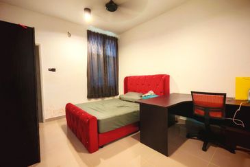 Fully Extended Double Storey Semi D Taman Lestari Perdana Seri Kembangan 