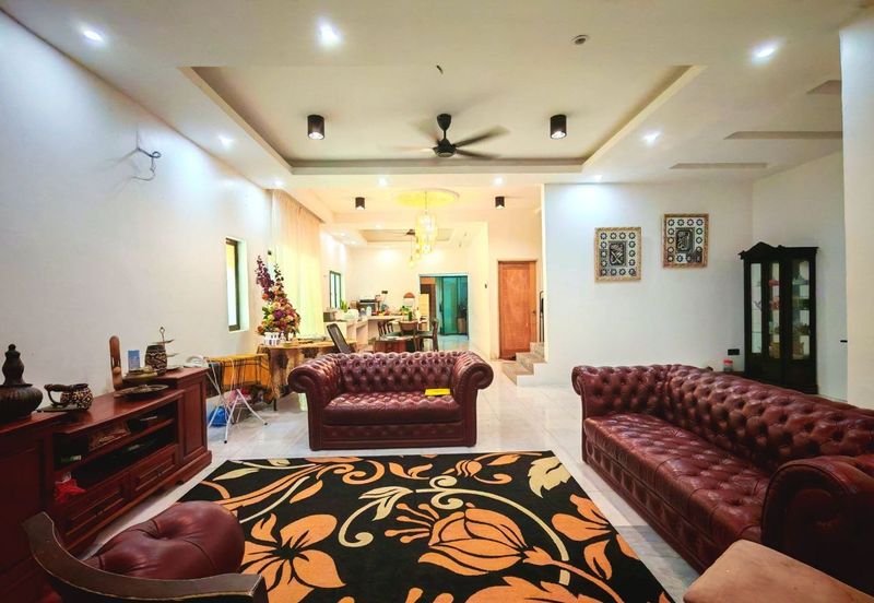 Fully Extended Double Storey Semi D Taman Lestari Perdana Seri Kembangan 