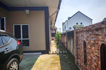 Single Storey Bungalow Taman Desa Hanco Sungai Lalang