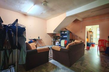 Taman Mawar, Bandar Baru Salak Tinggi