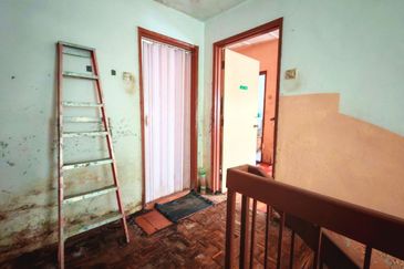 Taman Mawar, Bandar Baru Salak Tinggi