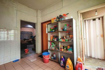 Taman Mawar, Bandar Baru Salak Tinggi