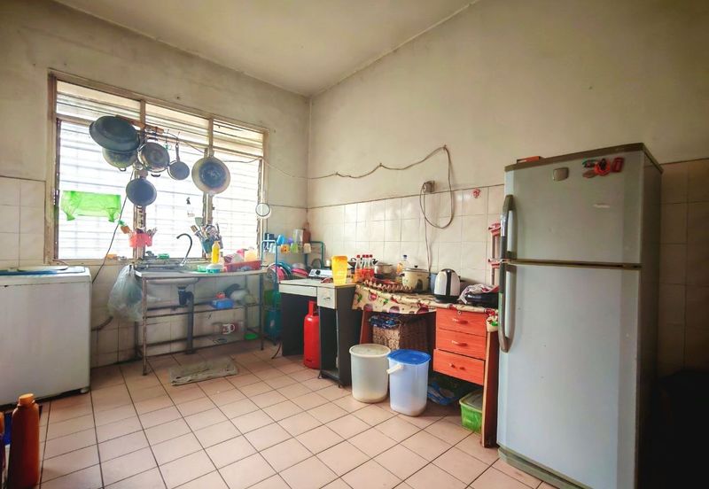 Taman Mawar, Bandar Baru Salak Tinggi