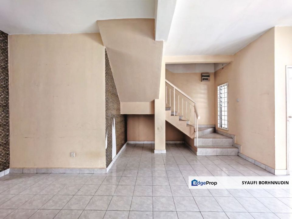 GOOD LOCATION Double Storey Terrace Taman Peak 208 Kajang Utama, Selangor, Kajang