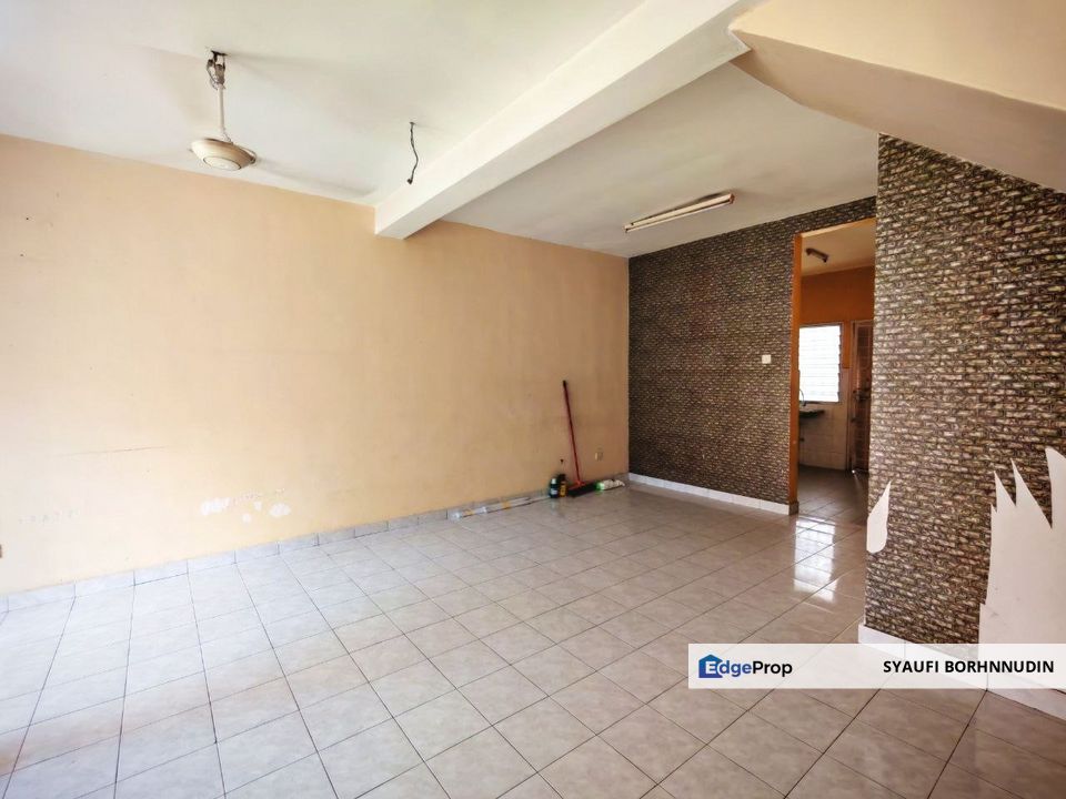 GOOD LOCATION Double Storey Terrace Taman Peak 208 Kajang Utama, Selangor, Kajang